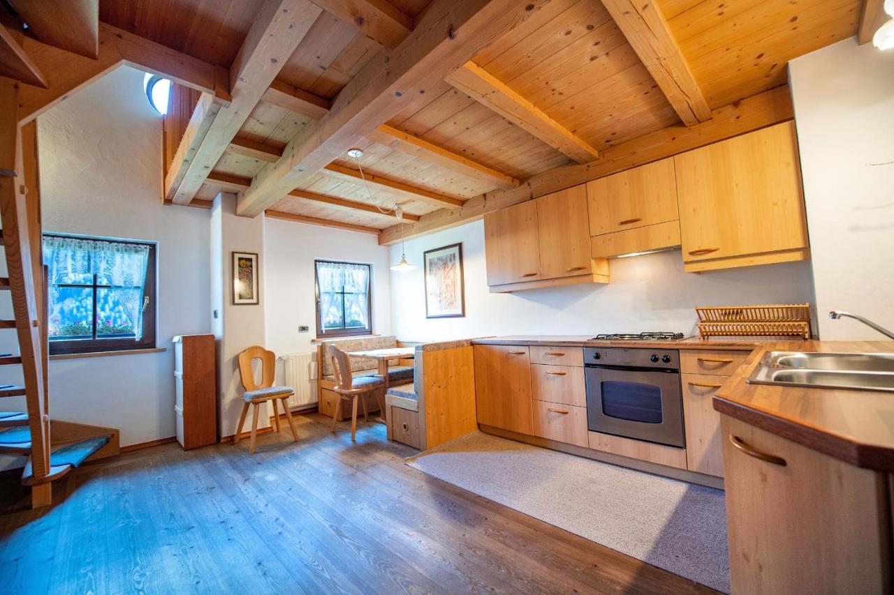 אורטיסיי Agriturismo Apartments Tuene מראה חיצוני תמונה