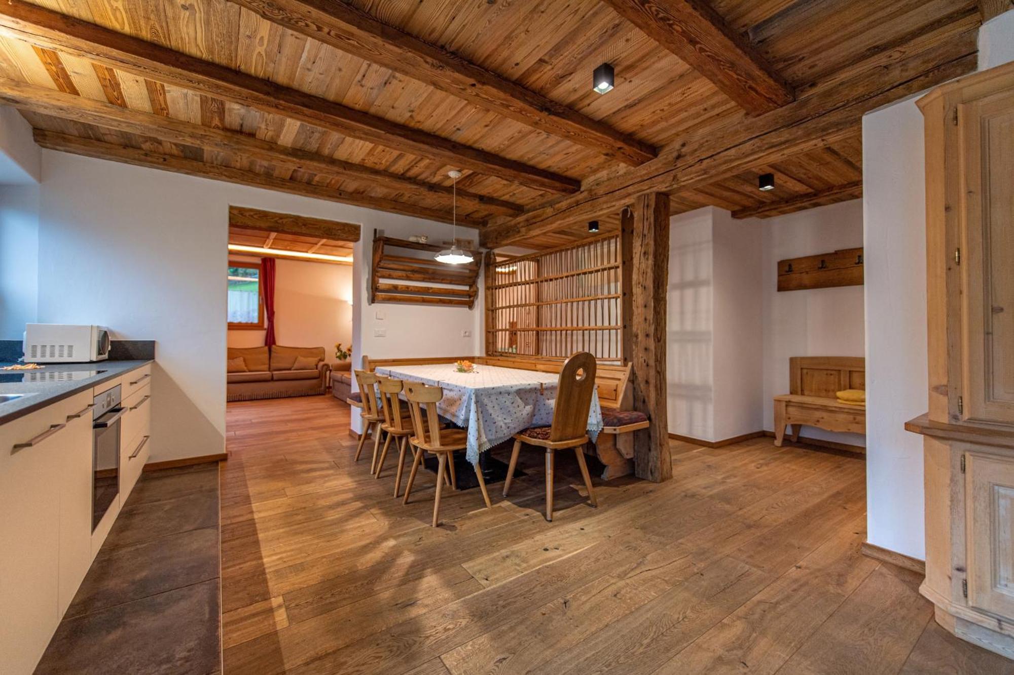 אורטיסיי Agriturismo Apartments Tuene מראה חיצוני תמונה