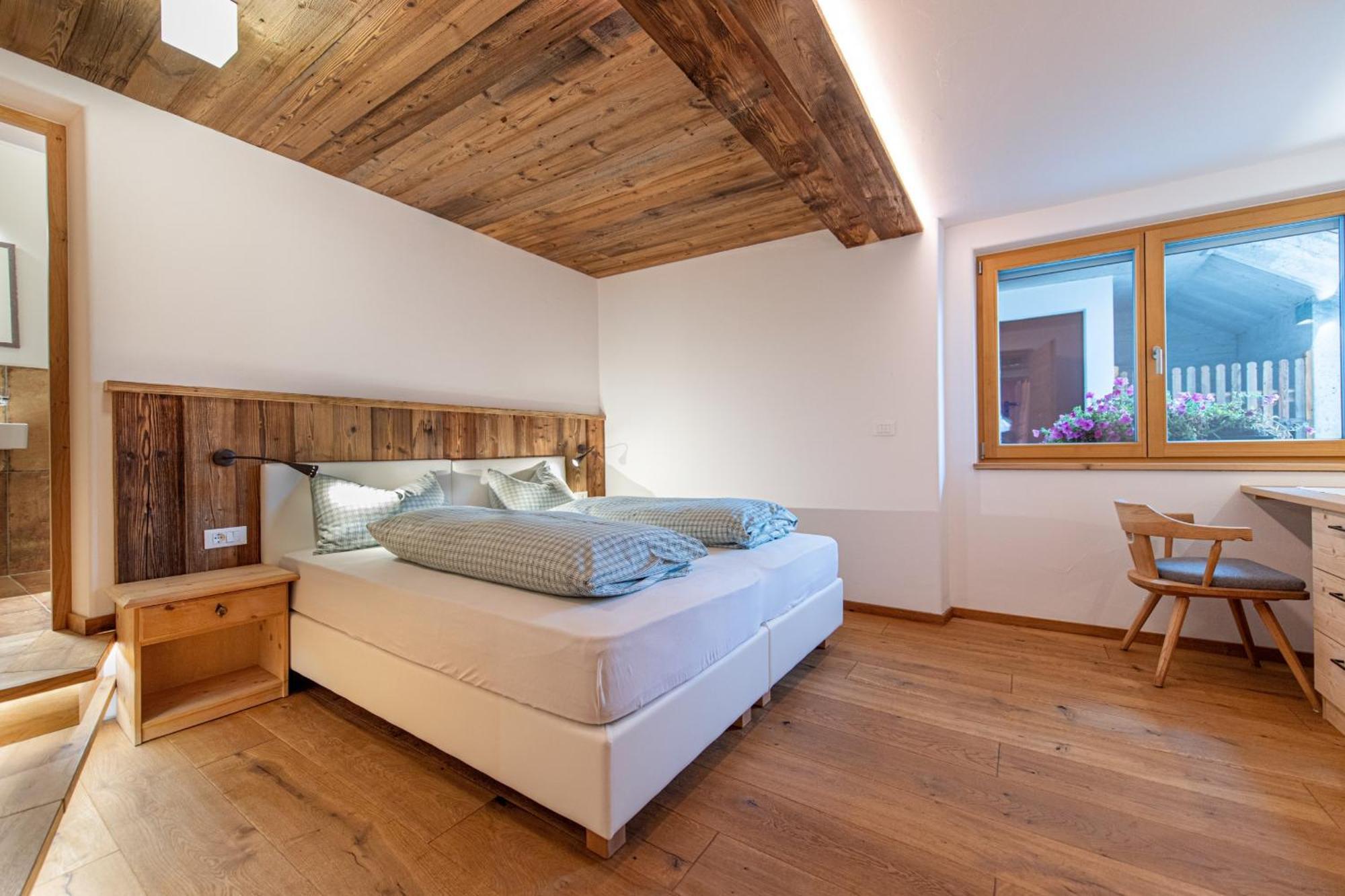 אורטיסיי Agriturismo Apartments Tuene מראה חיצוני תמונה